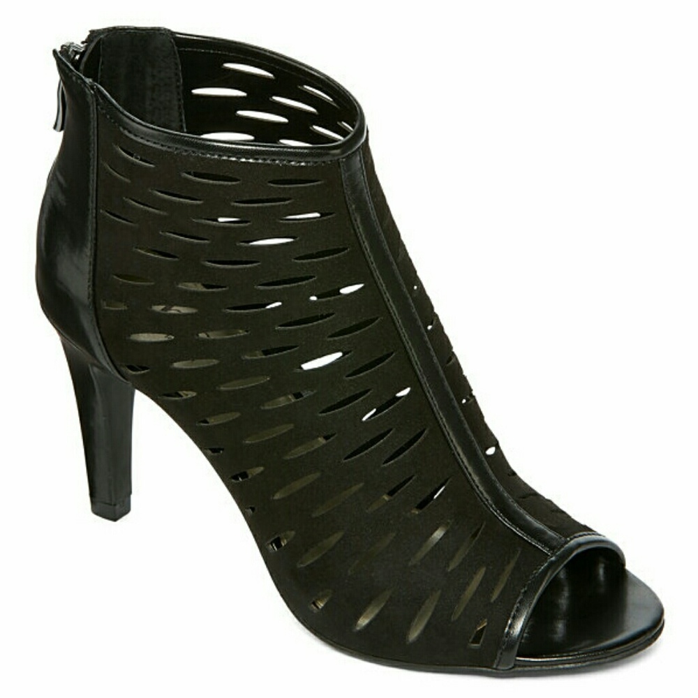 A.N.A Cornelius Peep Toe Booties